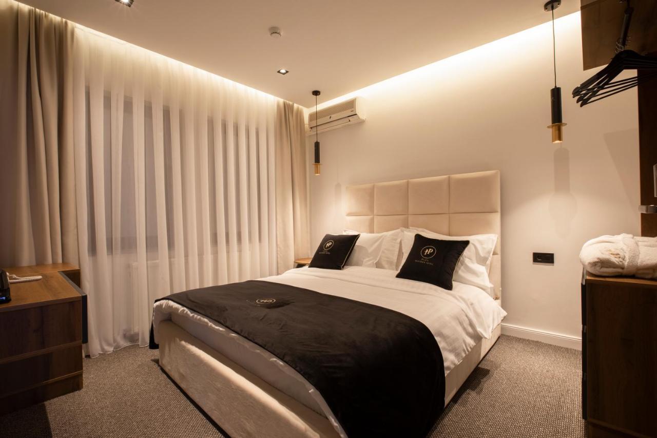 Plaza Boutique Hotel Pristina Eksteriør bilde